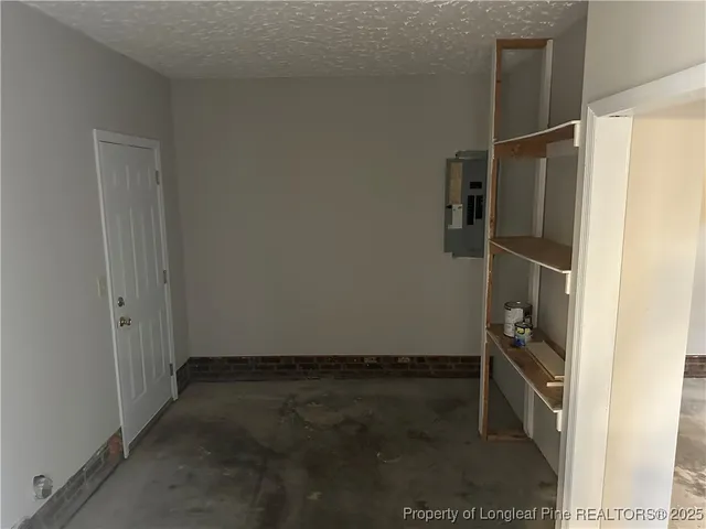 a view of walk in closet