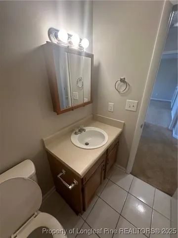 an empty room with a empty space