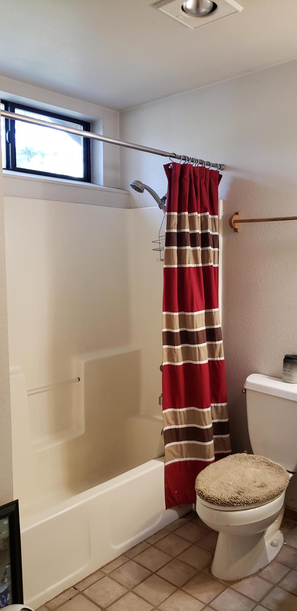 18892 Choctaw Road Bend, OR 97702 - Photo 20 of 26 choctaw Bath 1