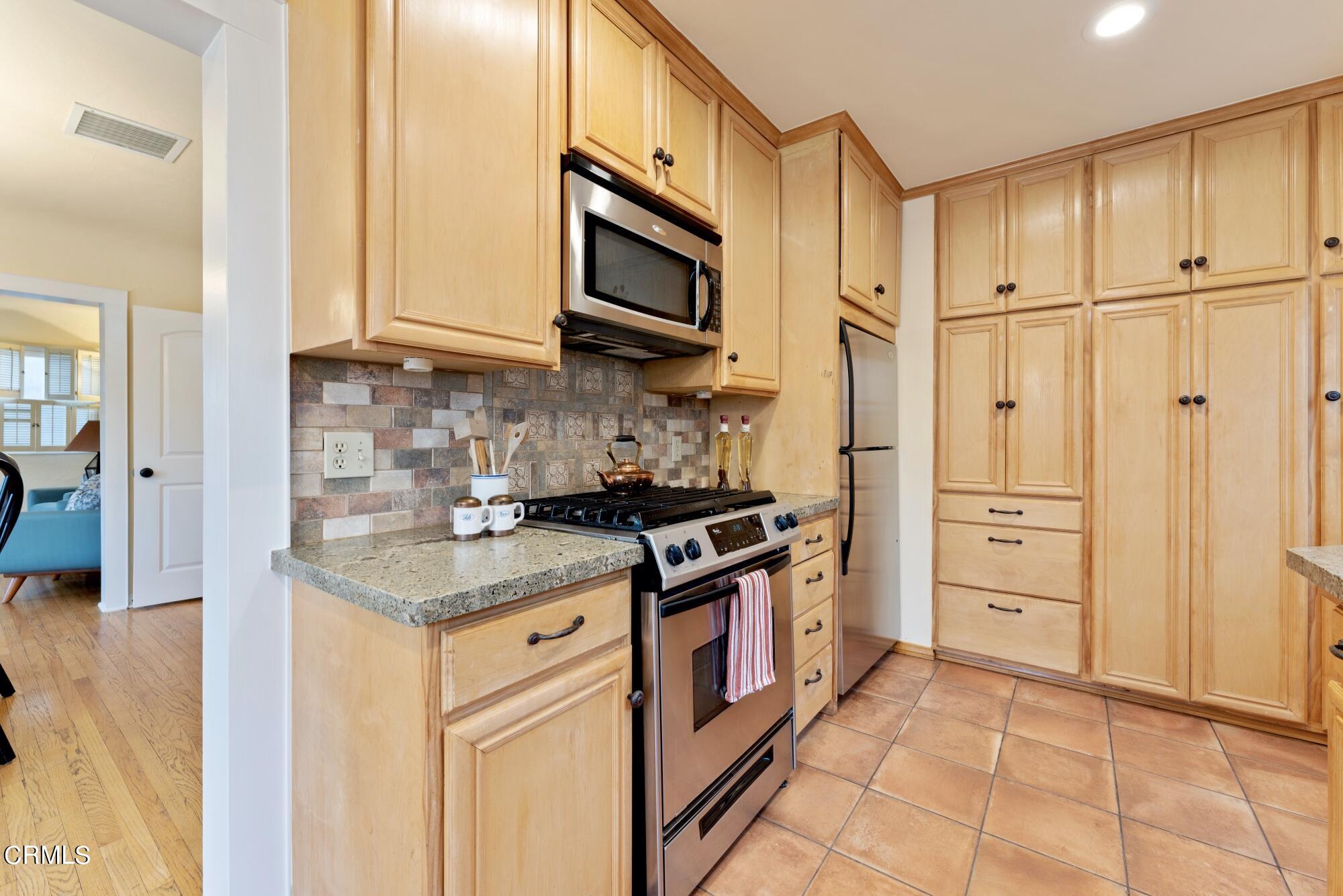 1419 Alpha Avenue Pasadena, CA 91104 - Photo 17 of 35 1419 Alpha, Pasadena_Low Res 020