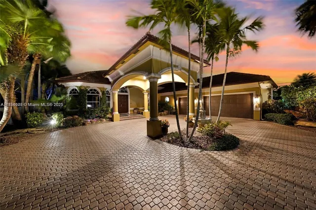 $4,200,000 | 14503 Southwest 16th Street, Davie, FL 33325