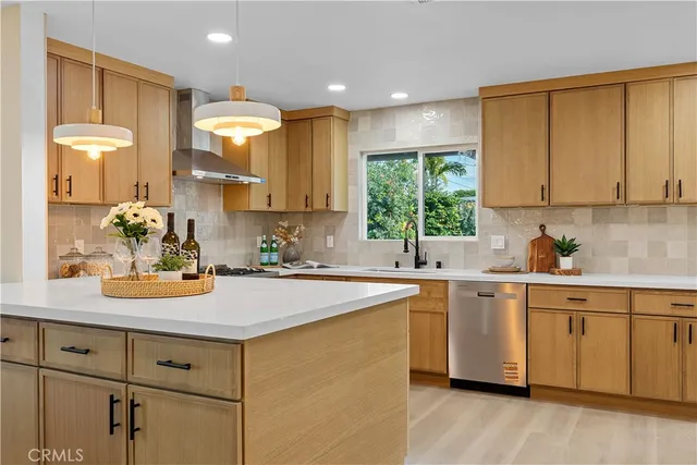 $1,090,000 | 2507 East Banyan Court, Anaheim, CA 92806