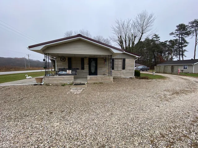 $249,900 | 6066 Highway 60, Mitchell, IN 47446