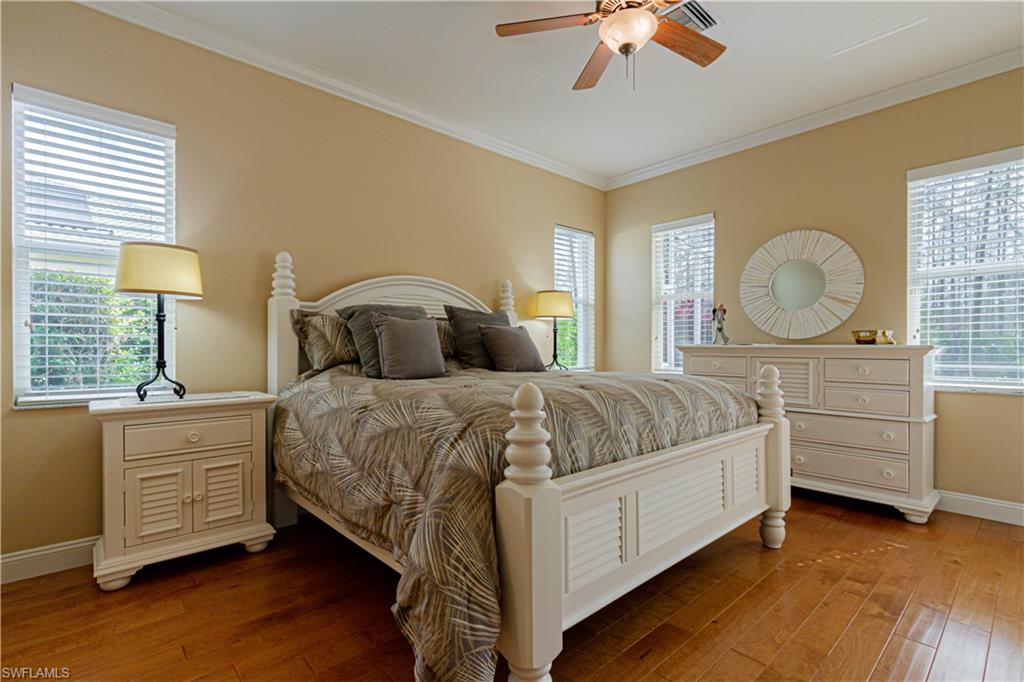 3556 Periwinkle Way, Unit 17 Naples, FL 34114 - Photo 13 of 29 Gallery Image 13