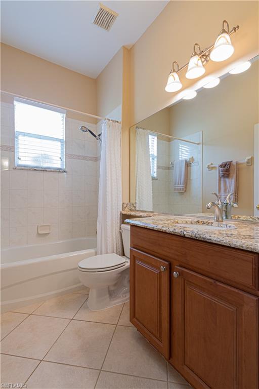 3556 Periwinkle Way, Unit 17 Naples, FL 34114 - Photo 16 of 29 Gallery Image 16
