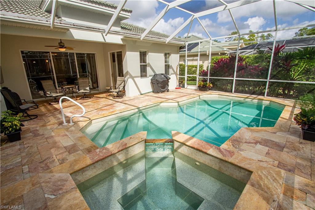 3556 Periwinkle Way, Unit 17 Naples, FL 34114 - Photo 19 of 29 Gallery Image 19