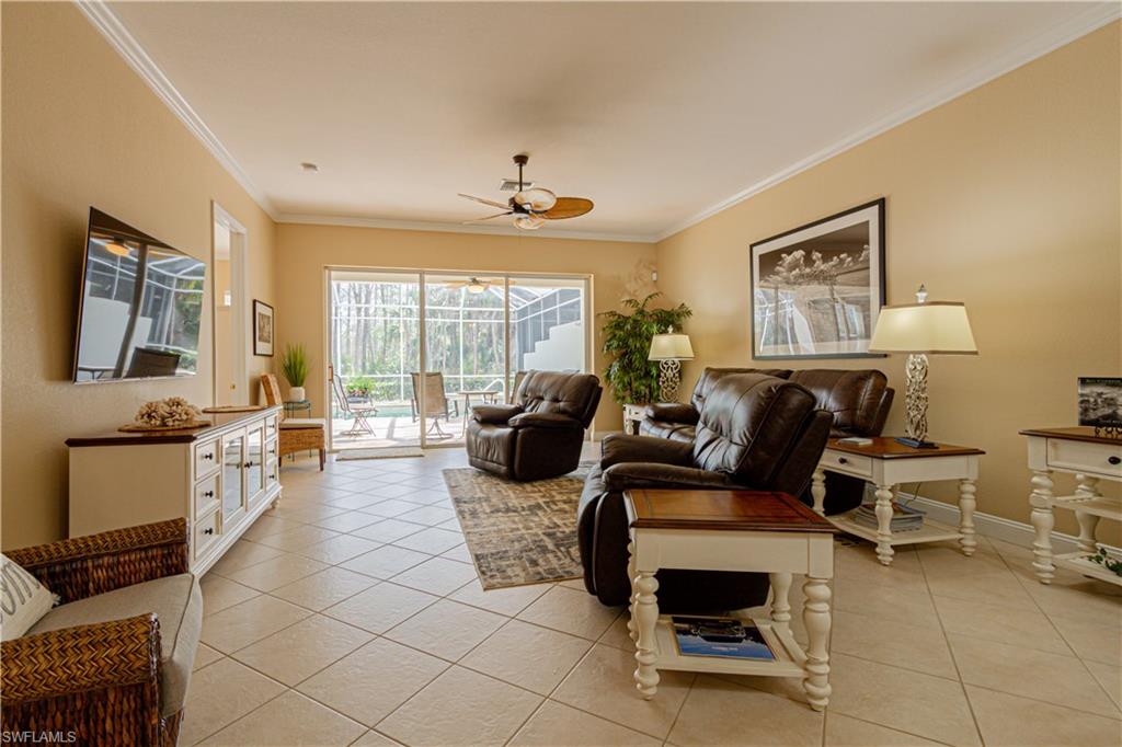 3556 Periwinkle Way, Unit 17 Naples, FL 34114 - Photo 9 of 29 Gallery Image 9