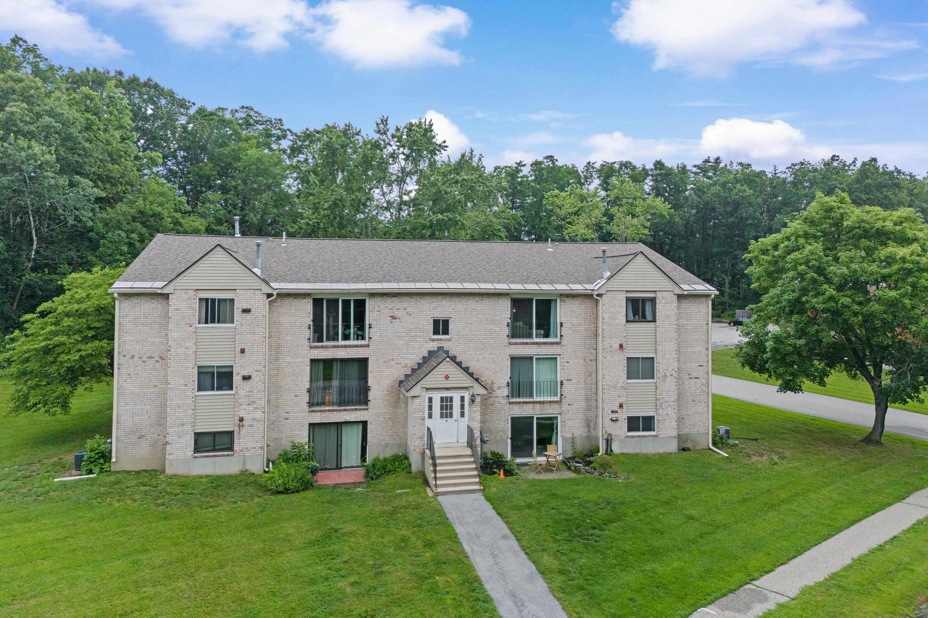 3 Brookside Drive, Unit 10 Exeter, NH 03833 - Photo 24 of 26