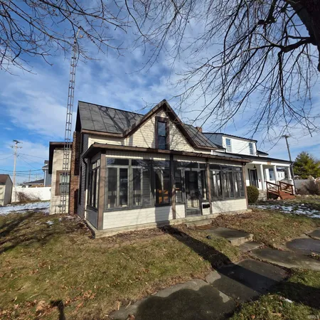 $63,500 | 230 West South Street, Winchester, IN 47394