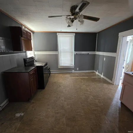 $63,500 | 230 West South Street, Winchester, IN 47394