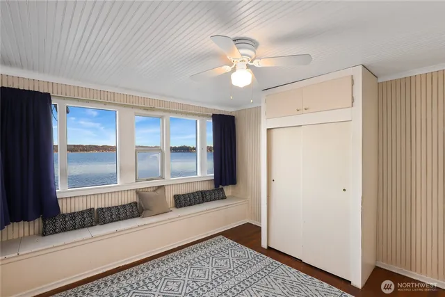 $1,050,000 | 5762 Chico Way Northwest, Bremerton, WA 98312