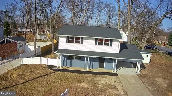 $675,000 | 6815 Rolling Road, Springfield, VA 22152