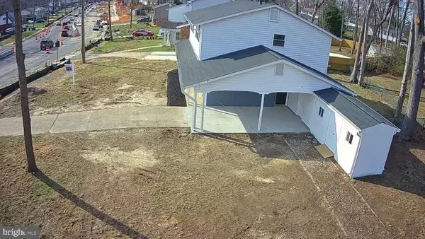 $675,000 | 6815 Rolling Road, Springfield, VA 22152