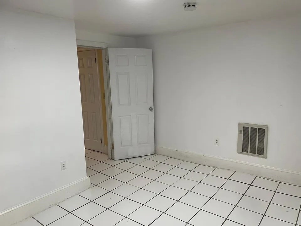 6 Sewall Street, Unit 1 Boston, MA 02120 - Photo 4 of 18