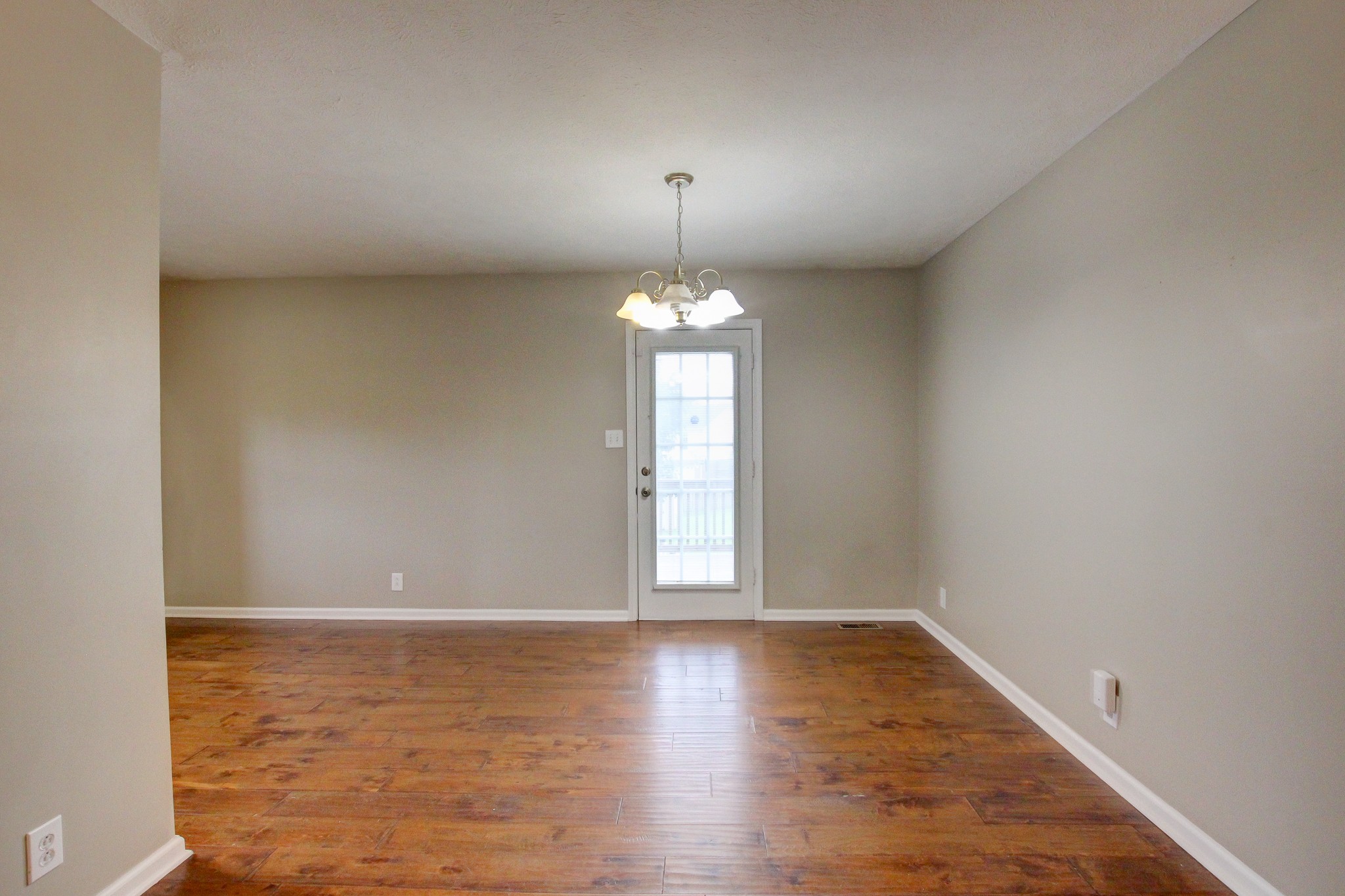 1506 Nolen Road Clarksville, TN 37040 - Photo 3 of 13 Gallery Image 3