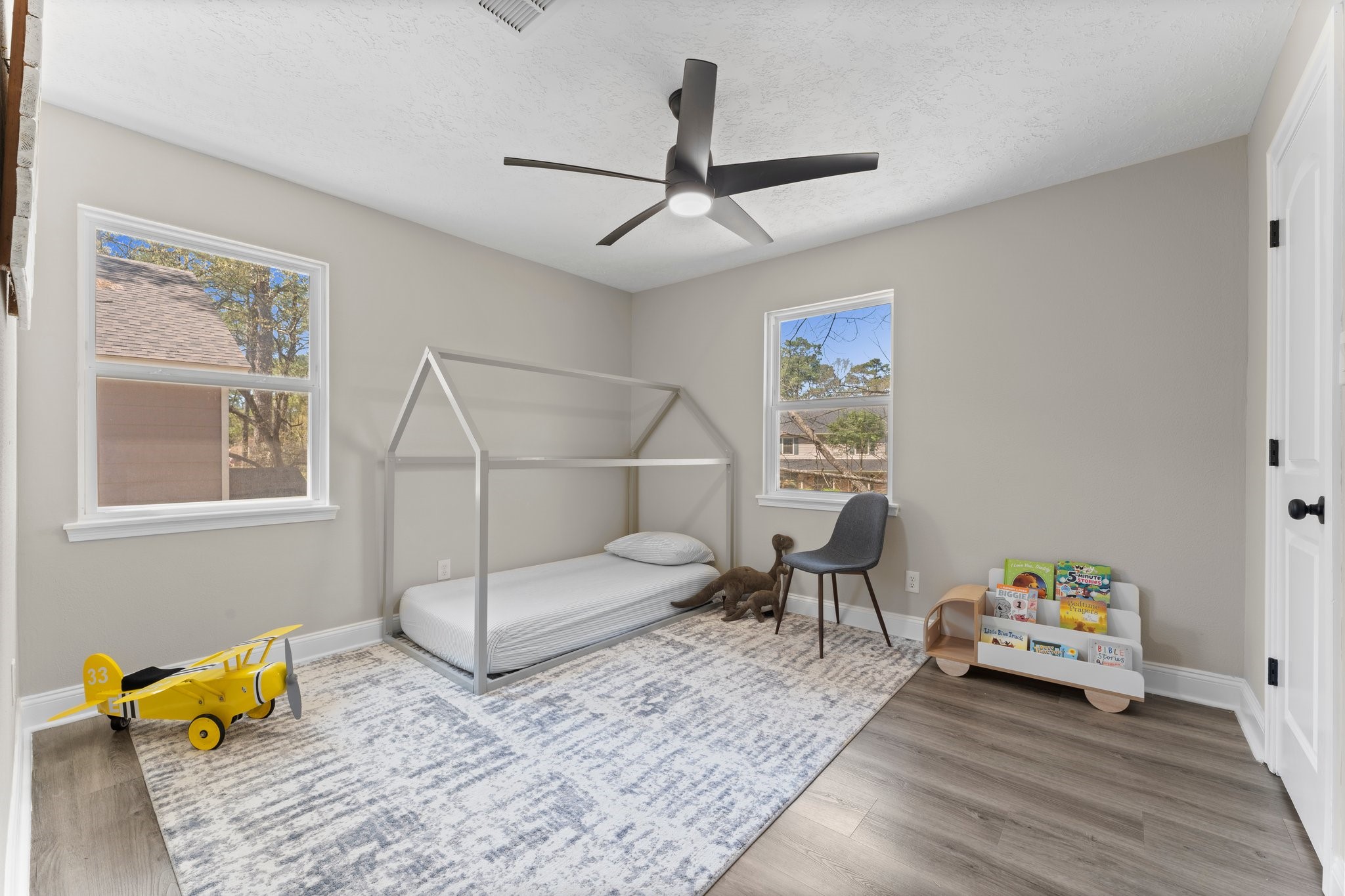 5207 Alamosa Lane Spring, TX 77379 - Photo 10 of 37 Upstairs 4th guest bedroom
