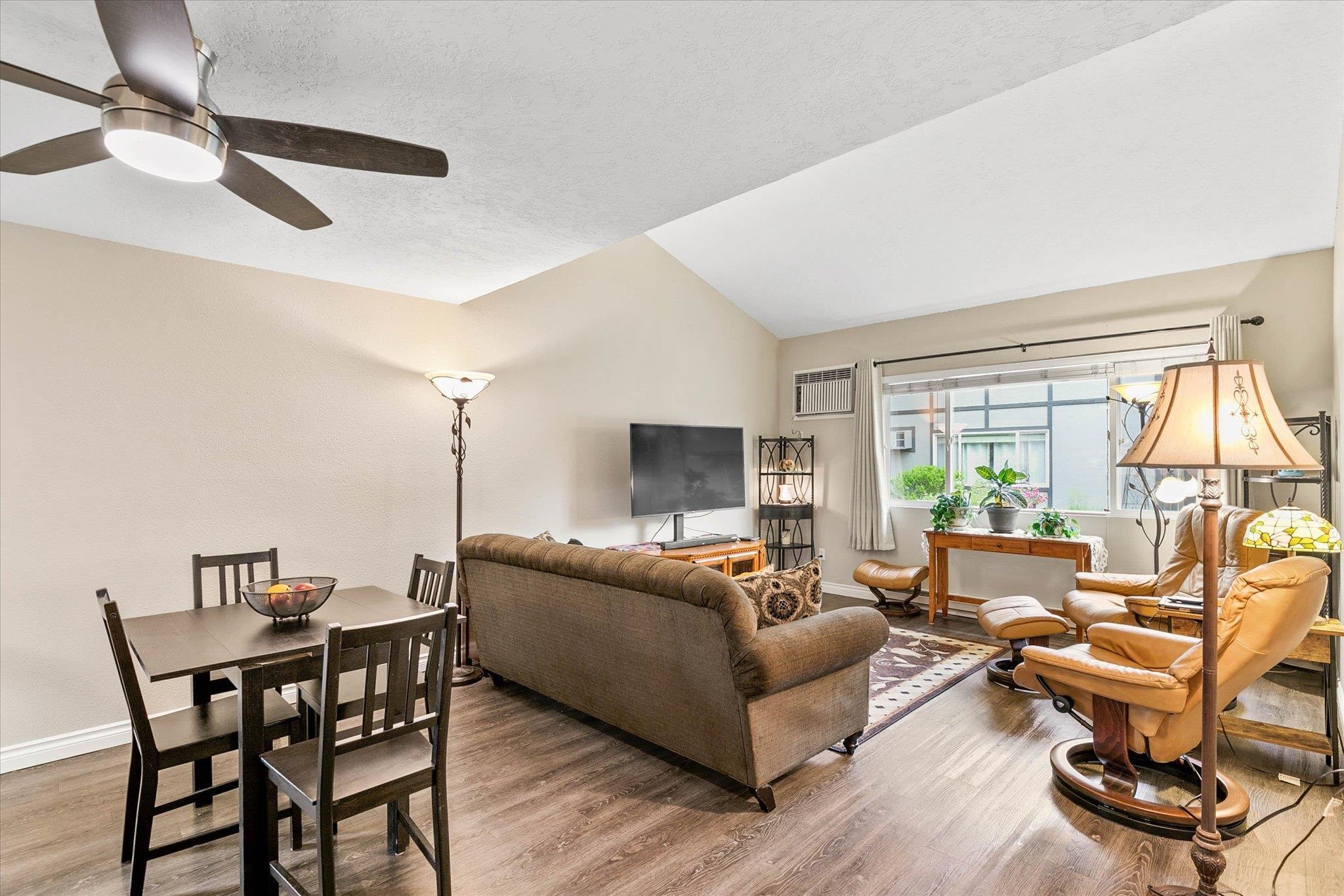 206 East Weile Avenue, Unit 2 Spokane, WA 99208 - Photo 8 of 22