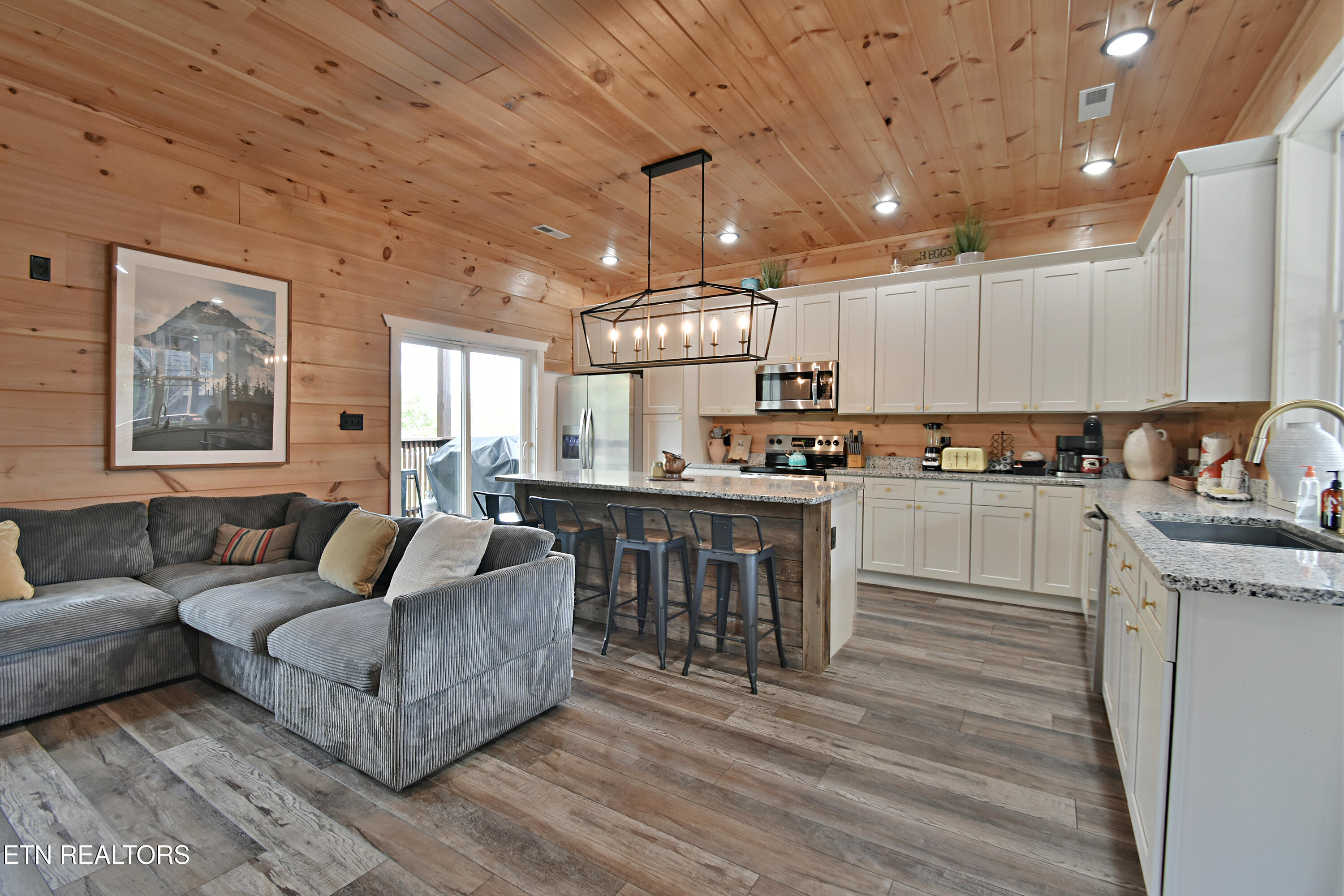 419 Stone Ridge Way Pigeon Forge, TN 37863 - Photo 7 of 30 DSC_0818