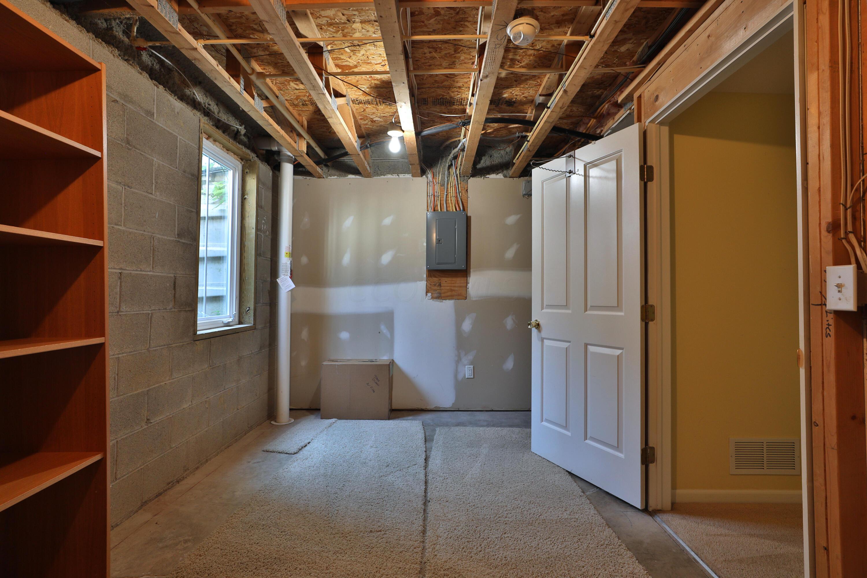 52 Traditions Way Powell, OH 43065 - Photo 31 of 39 Storage room