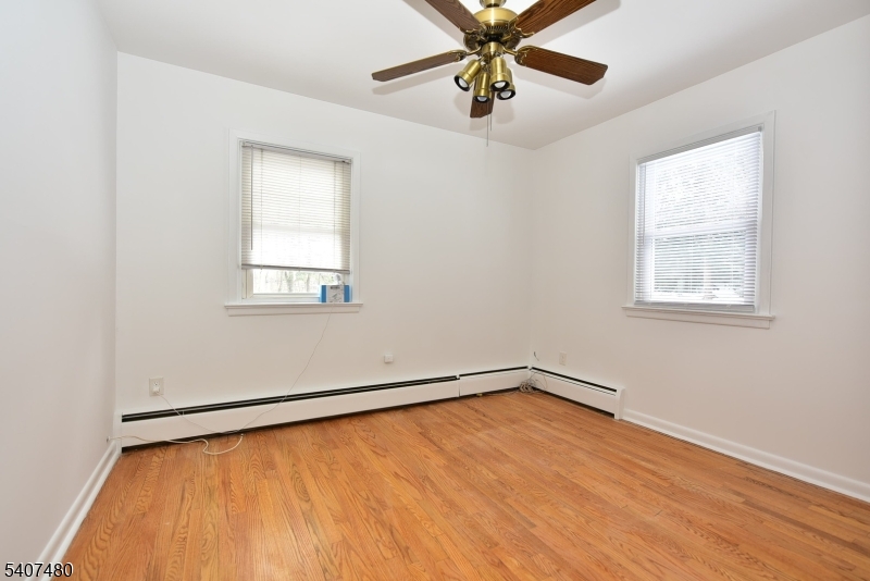 49 Fayson Lakes Road Kinnelon, NJ 07405 - Photo 13 of 38