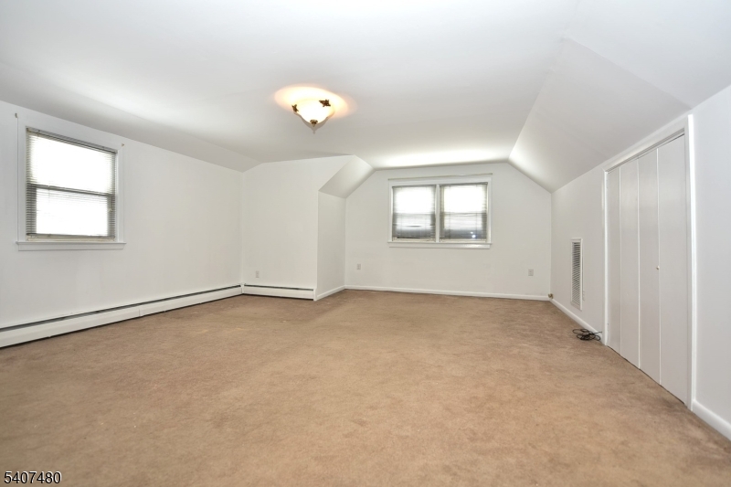 49 Fayson Lakes Road Kinnelon, NJ 07405 - Photo 16 of 38