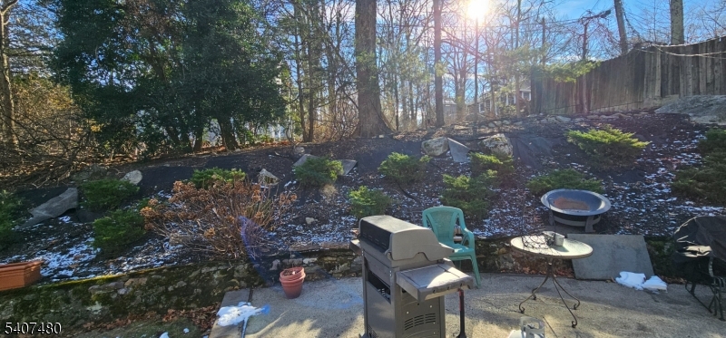 49 Fayson Lakes Road Kinnelon, NJ 07405 - Photo 25 of 38