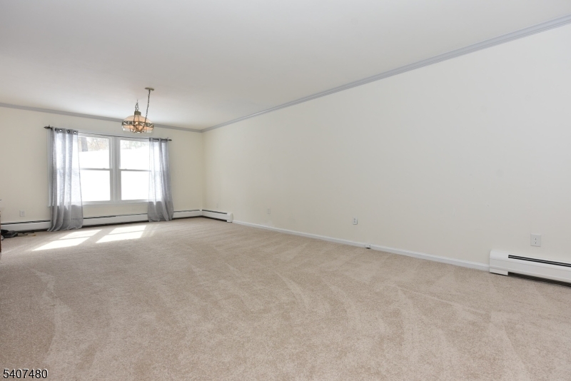 49 Fayson Lakes Road Kinnelon, NJ 07405 - Photo 6 of 38