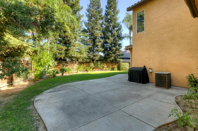 $970,000 | 4968 West Pinedale Avenue, Fresno, CA 93722