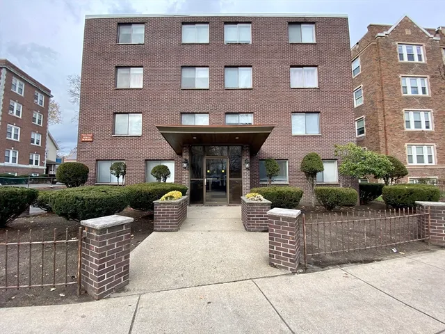 $2,600 | 128 Salem Street, Unit 22, Malden, MA 02148