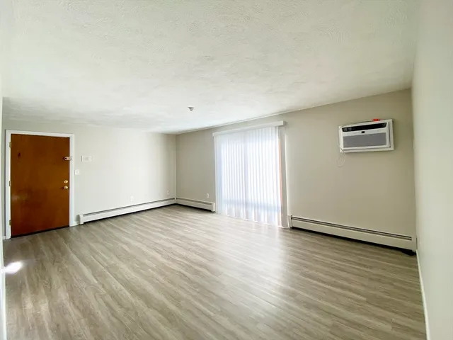 $2,600 | 128 Salem Street, Unit 22, Malden, MA 02148