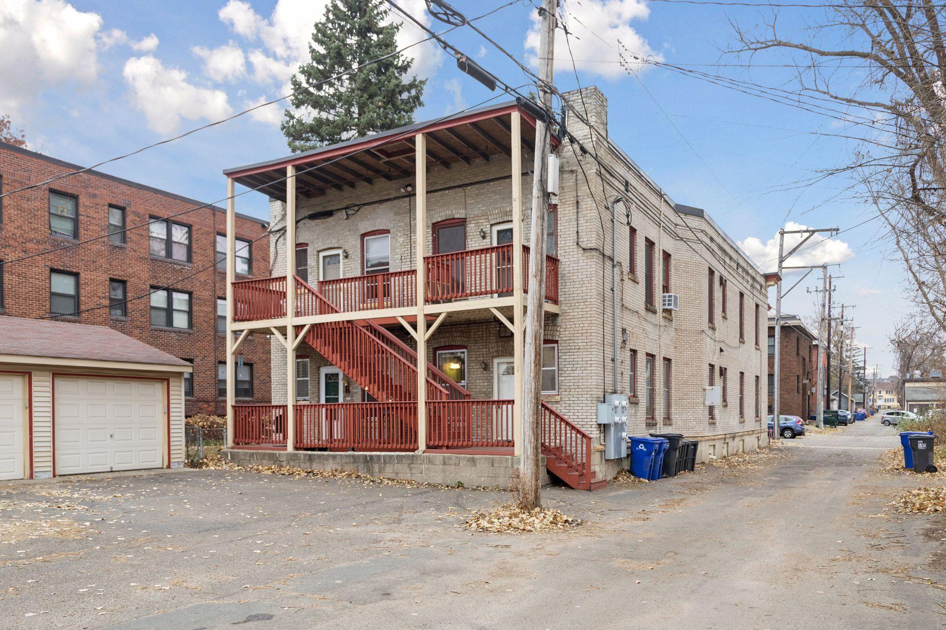 69 North Milton Street, Unit 1 St. Paul, MN 55104 - Photo 13 of 52