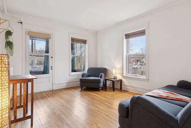 $295,000 | 69 North Milton Street, Unit 1, St. Paul, MN 55104