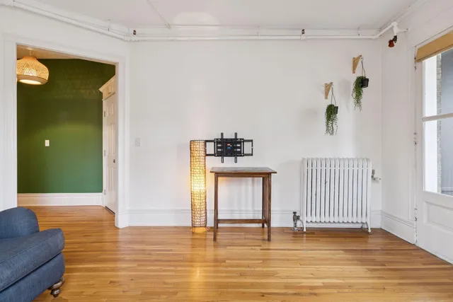 $295,000 | 69 North Milton Street, Unit 1, St. Paul, MN 55104