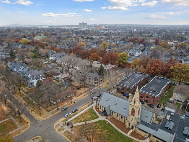 $295,000 | 69 North Milton Street, Unit 1, St. Paul, MN 55104