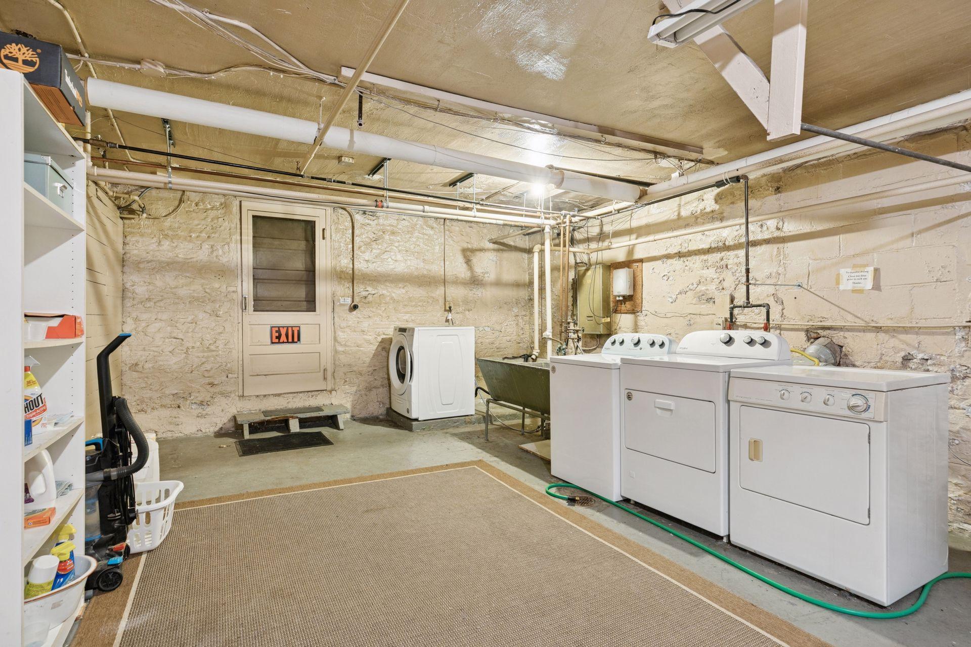 69 North Milton Street, Unit 1 St. Paul, MN 55104 - Photo 43 of 52