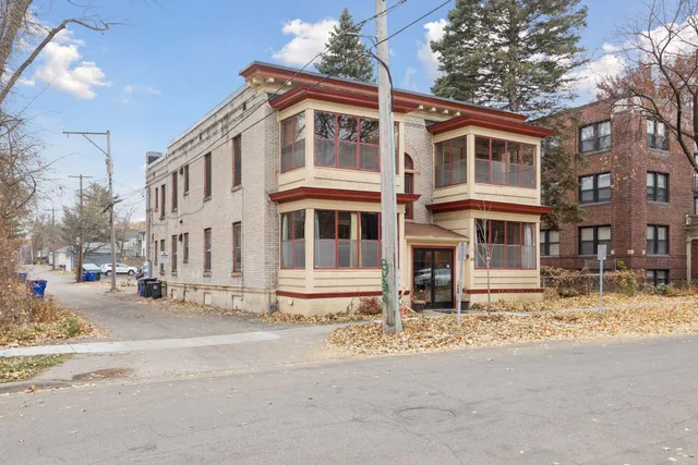 $295,000 | 69 North Milton Street, Unit 1, St. Paul, MN 55104