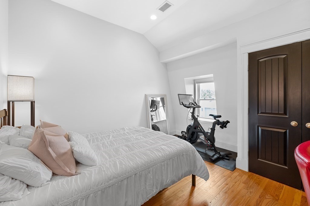 89 Decatur Street, Unit 3 Arlington, MA 02474 - Photo 12 of 19 Gallery Image 12