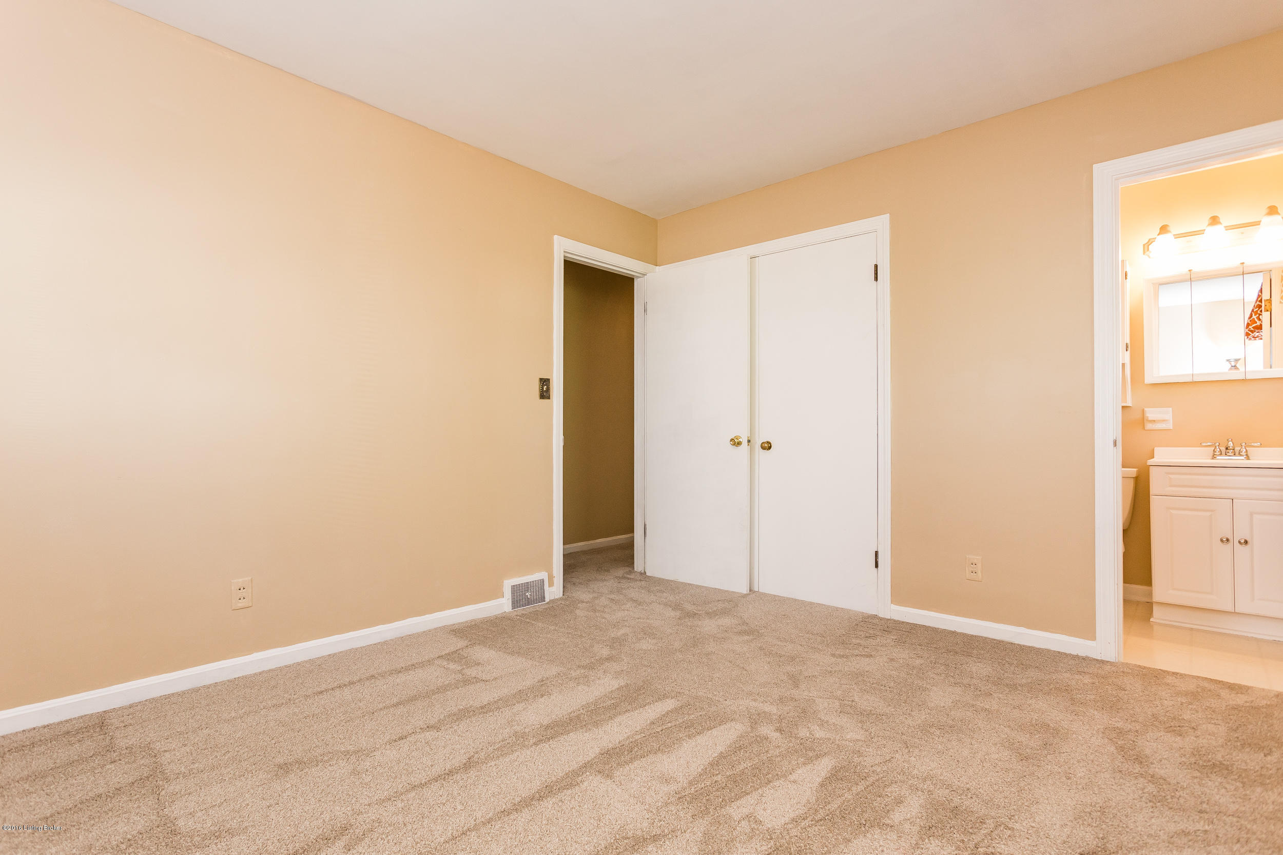 302 Biltmore Road Louisville, KY 40207 - Photo 35 of 40 302 Biltmore Rd36