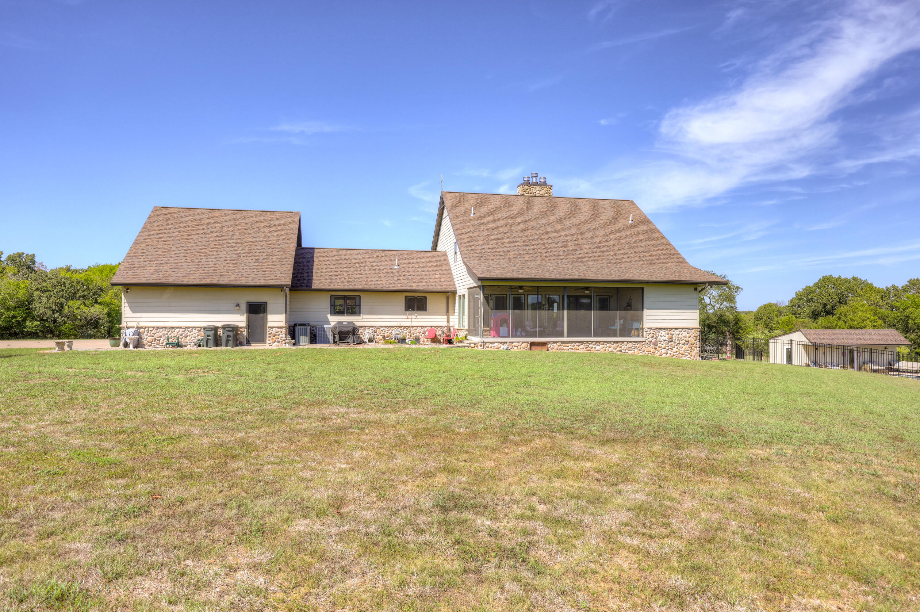 17777 Parrot Road Neosho, MO 64850 - Photo 71 of 92 077