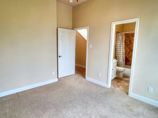 $389,000 | 2325 Hutchins Street, Houston, TX 77004