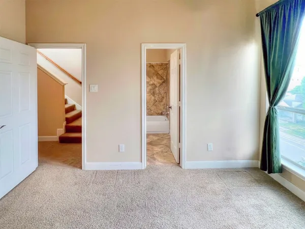 $389,000 | 2325 Hutchins Street, Houston, TX 77004