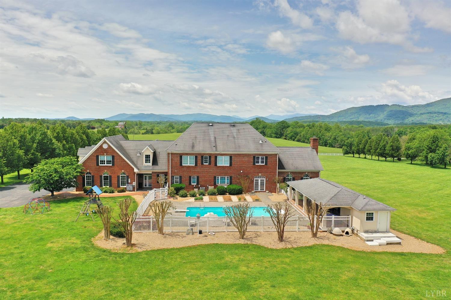 798 High Peak Road Monroe, VA 24574 - Photo 6 of 96