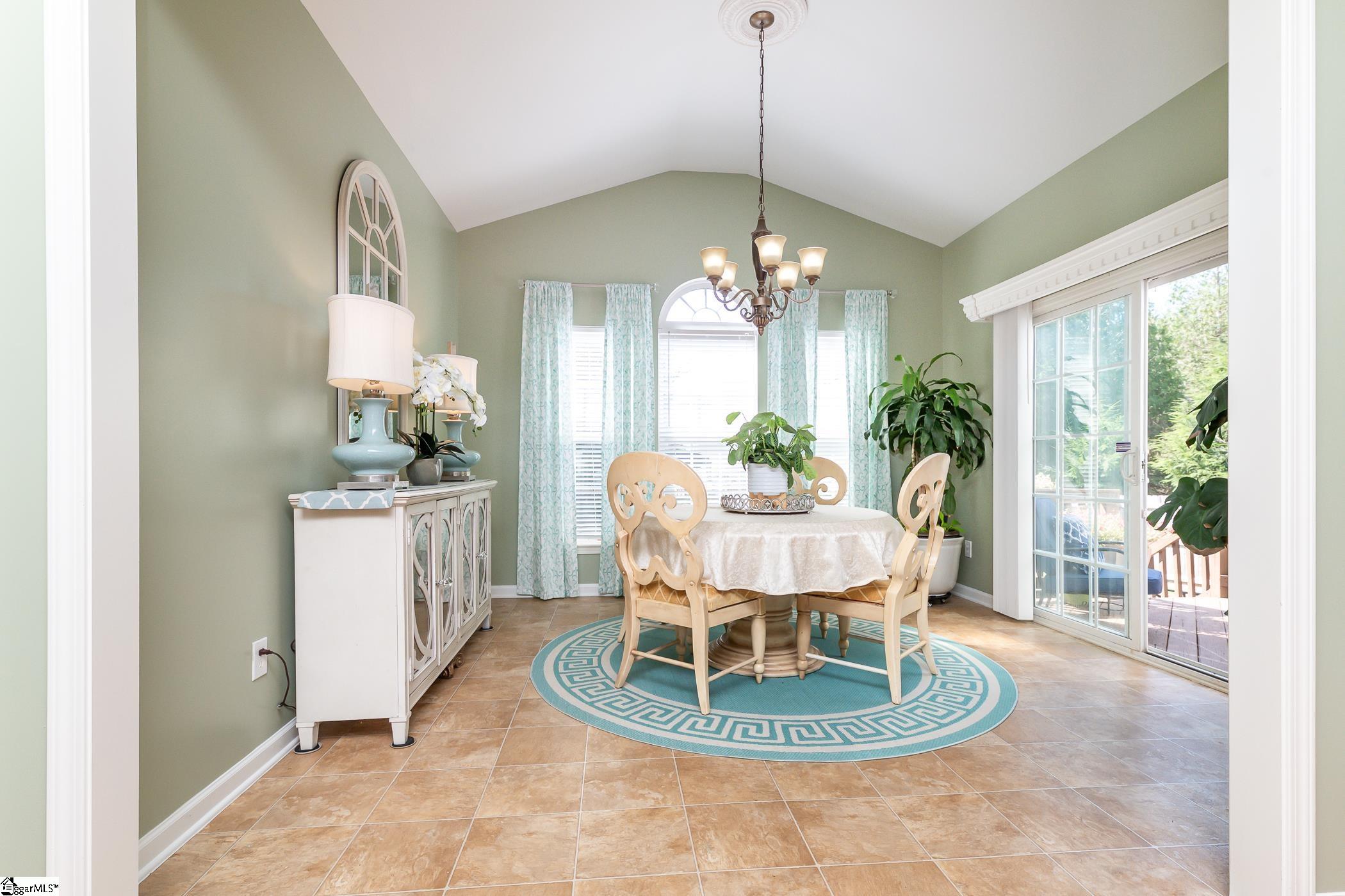 105 Amberleaf Way Simpsonville, SC 29681 - Photo 13 of 41 Gallery Image 13