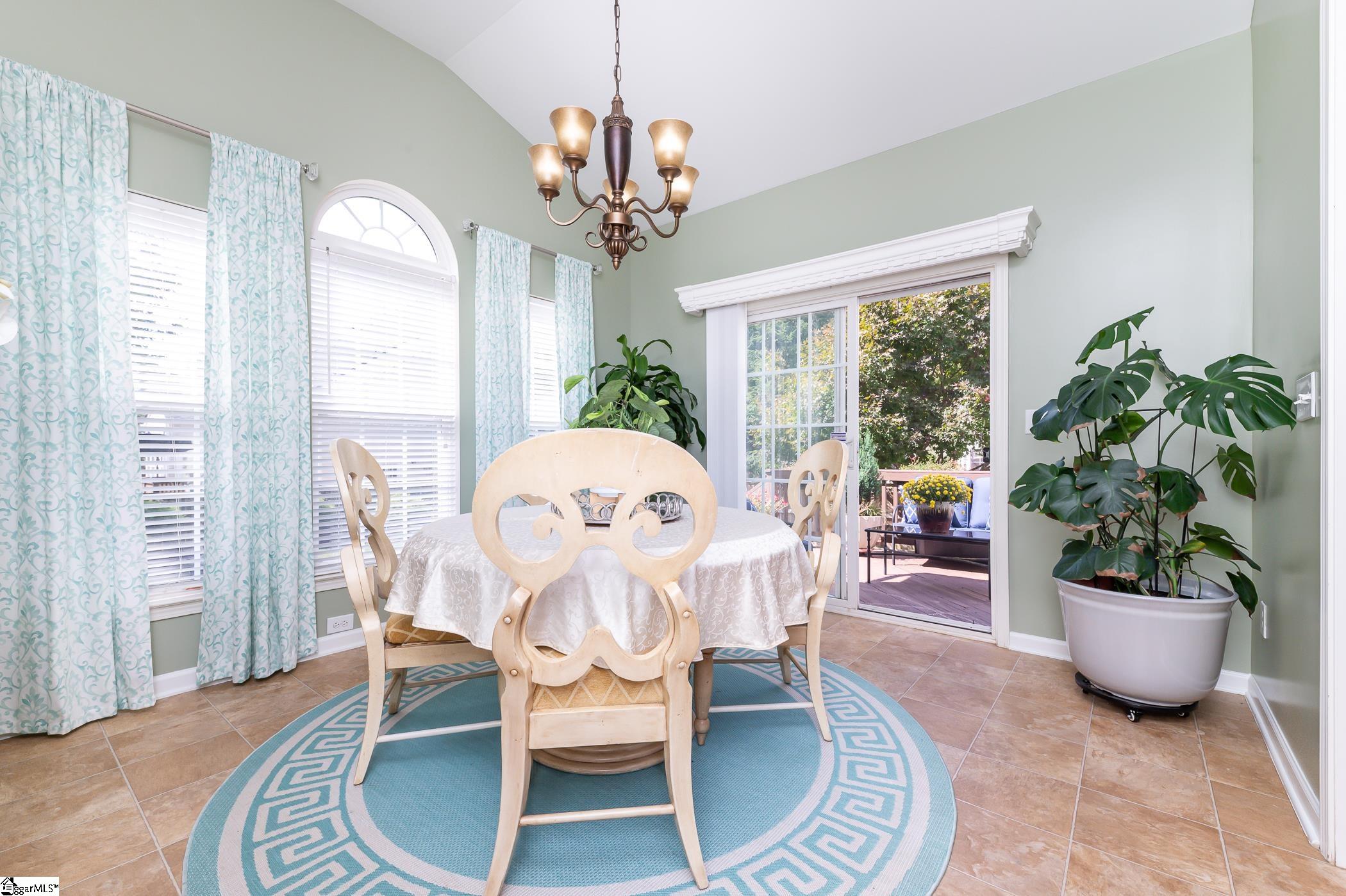 105 Amberleaf Way Simpsonville, SC 29681 - Photo 14 of 41 Gallery Image 14