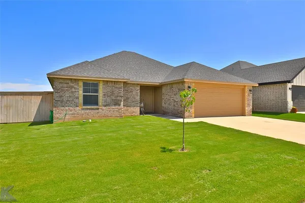 $5,000 | 144 Carriage Hills Parkway, Abilene, TX 79602