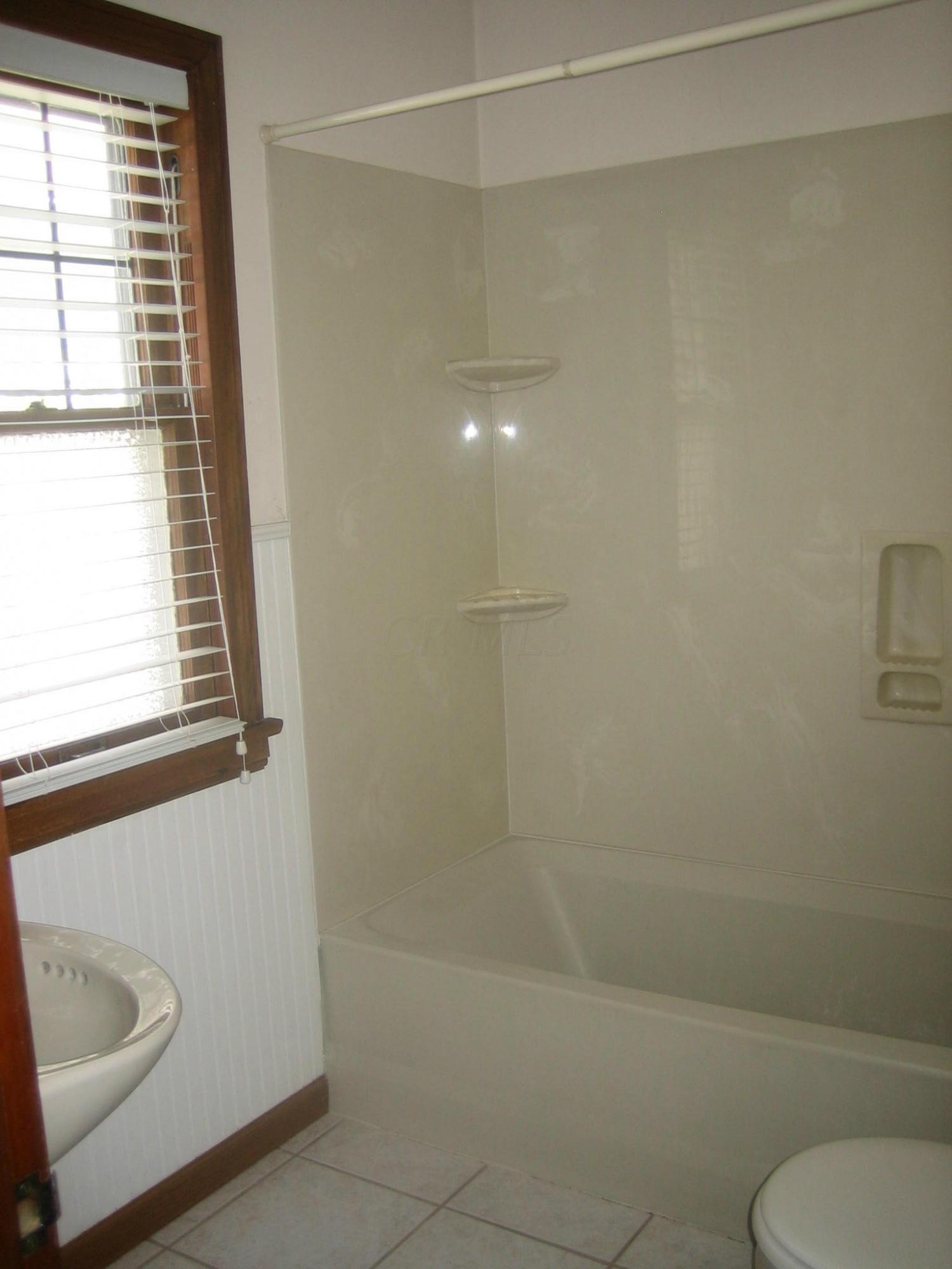 505 Richards Road Columbus, OH 43214 - Photo 8 of 12 Gallery Image 8