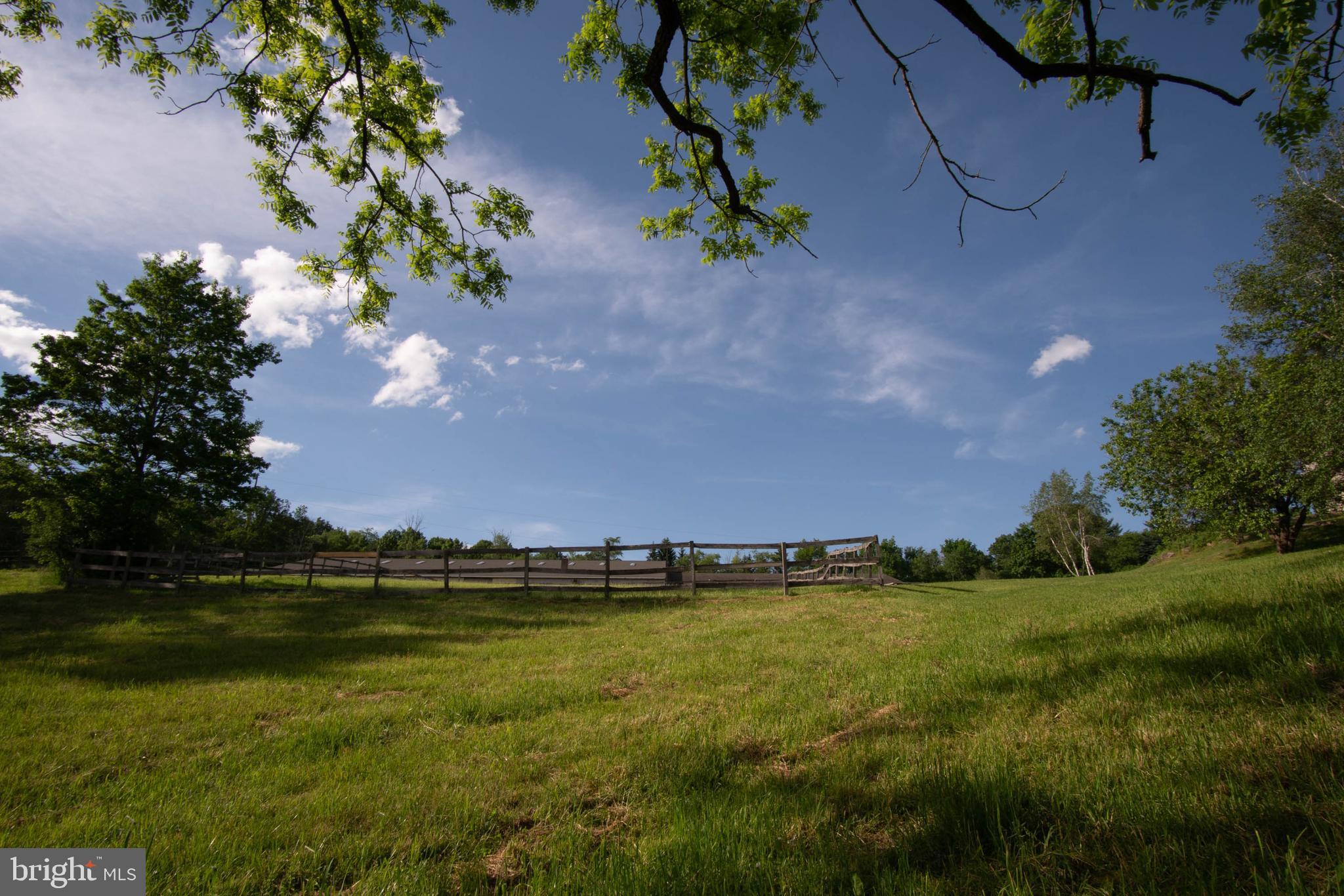 827 Pheasant Run Road Effort, PA 18330 - Photo 54 of 54 a view of an ocean and beach