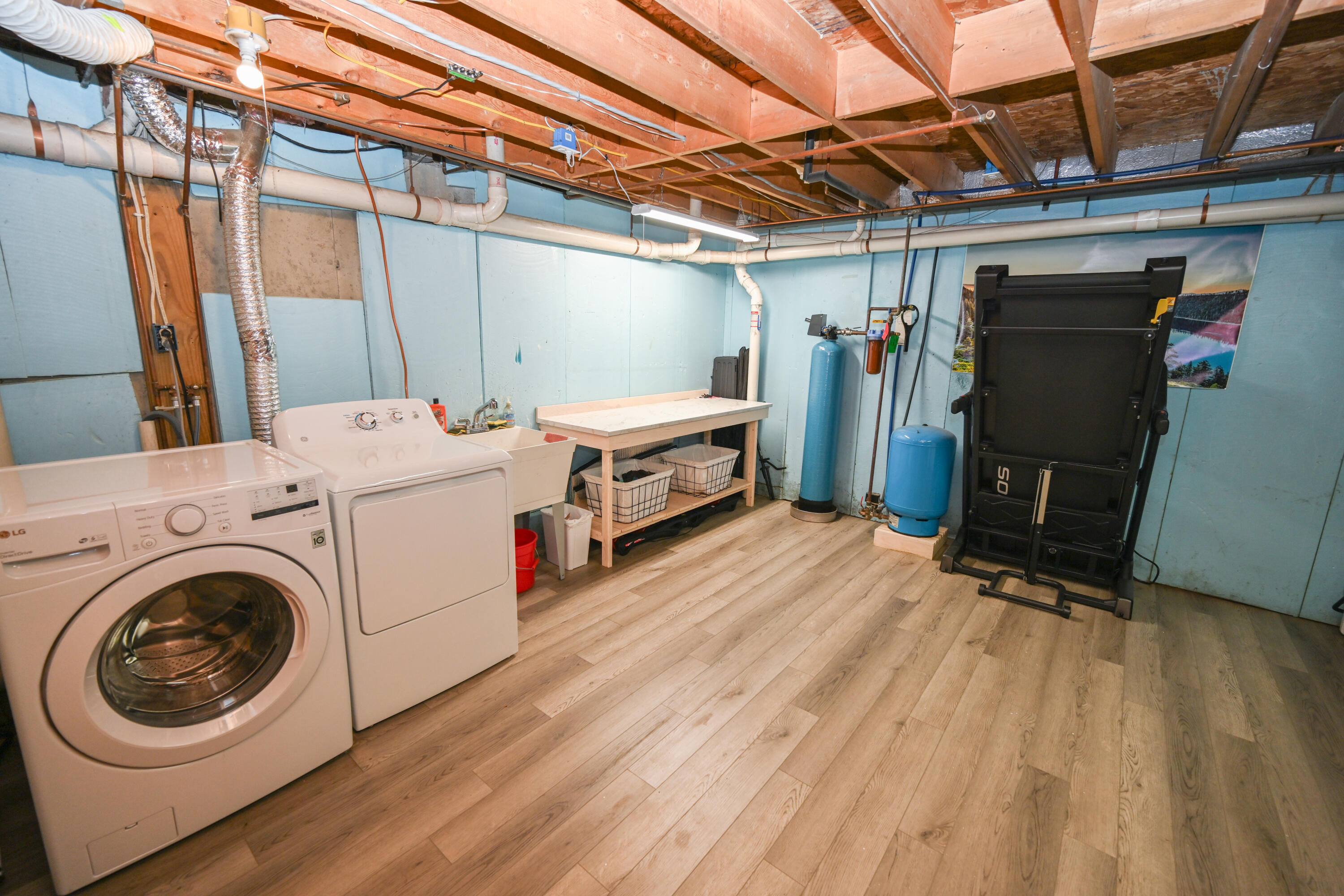 24 Pine Trail Dedham, ME 04429 - Photo 29 of 37 Laundry & Utility Room