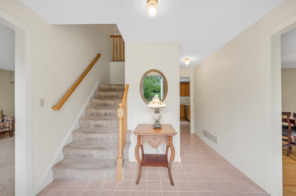 5 Ridge Road Tyngsboro, MA 01879 - Photo 4 of 40 Gallery Image 4