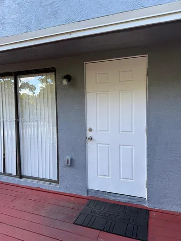 $2,000 | 35 Crossings Circle, Unit H, Boynton Beach, FL 33435